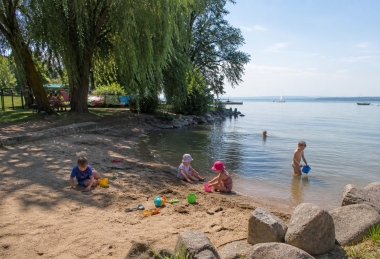 Napi szobaár félpanzióval Világos Hotel Balatonvilágos