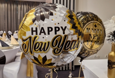 Páfrány Szilveszteri Varázsa – Wednesday & Gatsby Night az Oxigénben! Oxigén Family Hotel