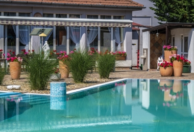 Felnőttbarát wellness lazítás Duna Relax Hotel Felnőttbarát wellness lazítás Duna Relax Hotel