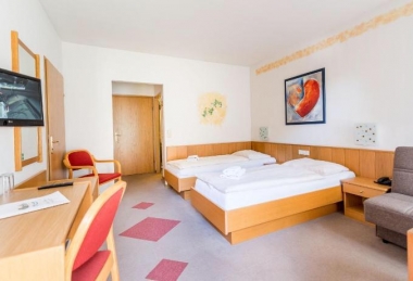 Online ajánlat reggelivel Stadthotel Raabs an der Thaya Hotel Online ajánlat reggelivel Stadthotel Raabs an der Thaya Hotel