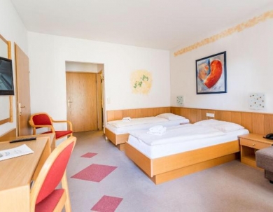 Online ajánlat reggelivel Online ajánlat reggelivel